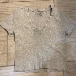 grey brandy melville tee